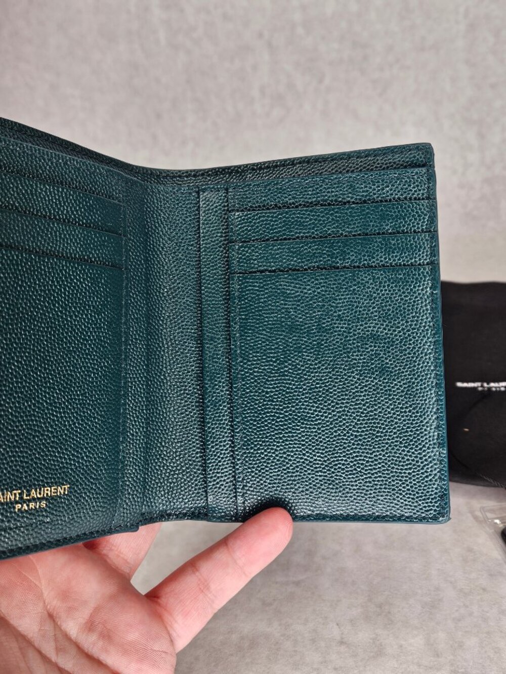 YSL Yves Saint Laurent Chevron Quilted Grain De Poudre Trifold Wallet - Picture 11 of 16